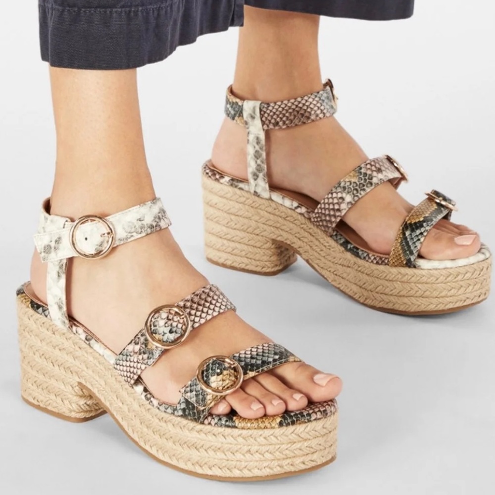 NWT snake print wedge rope platform sandals 8.5